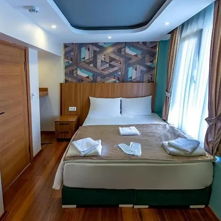 Benjamin Palace * Estambul
